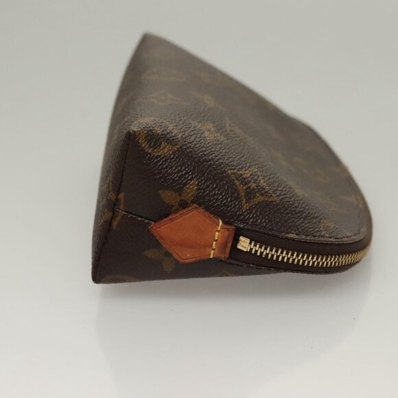 LOUIS VUITTON Monogram Pochette Cosmetic PM Pouch - Picture 4 of 15